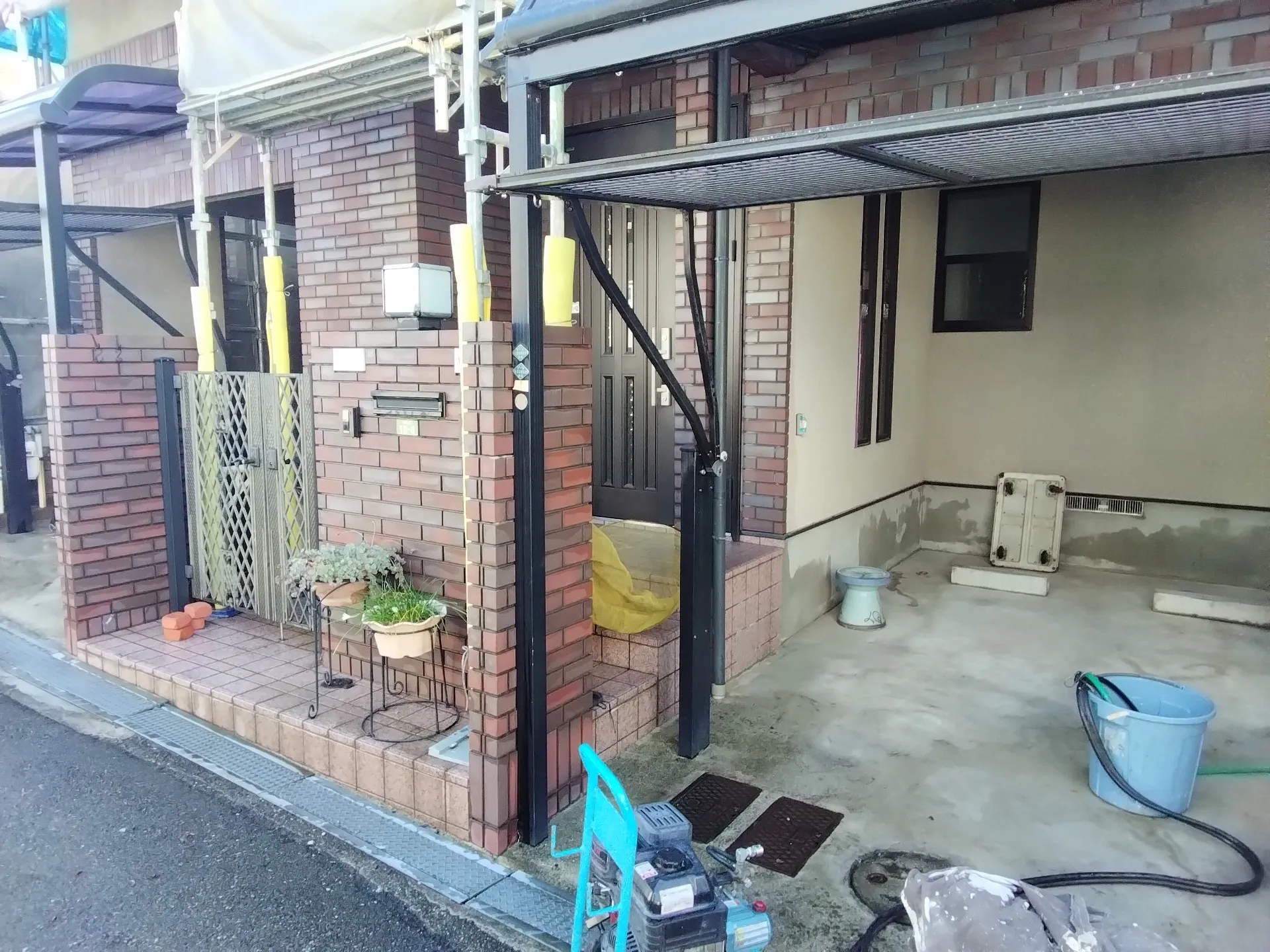 大阪府豊中市で高圧洗浄を施工しました。