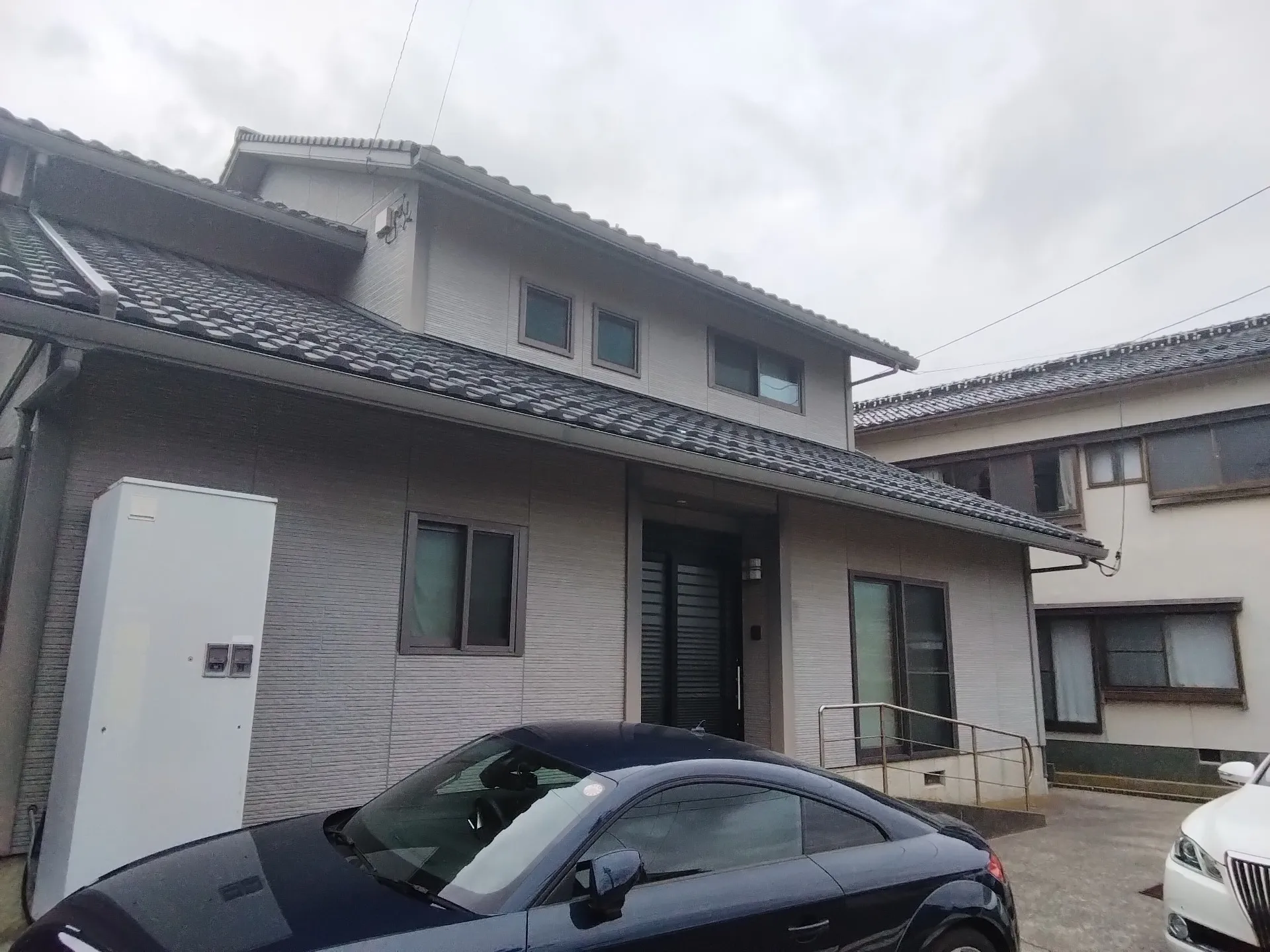 鳥取県東伯郡琴浦町に外壁フル塗装､屋根塗装､シーリング工事､ベランダ簡易防水工事の現地調査に行きました。