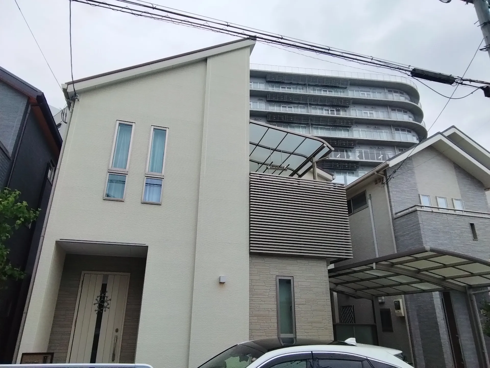 大阪府吹田市に屋根の点検に行きました。