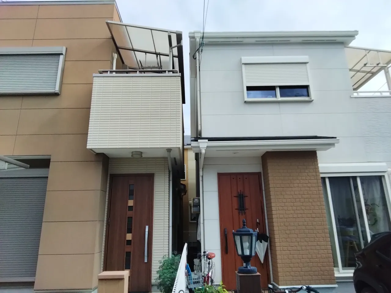 大阪府茨木市で外壁フル塗装､屋根塗装､シーリング工事､ベランダ簡易防水工事をご契約して頂きました。